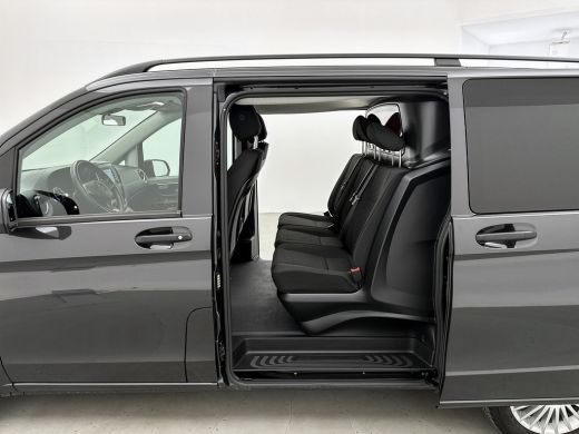 Mercedes-Benz eVito eVito Lang 66 kWh DC 266km WLTP Snelladen Dubbele cabine Led Schuifdeur L+R Navigatie Cruise control ActivLease financial lease
