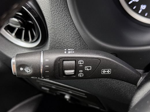 Mercedes-Benz eVito eVito Lang 66 kWh DC 266km WLTP Snelladen Dubbele cabine Led Schuifdeur L+R Navigatie Cruise control ActivLease financial lease