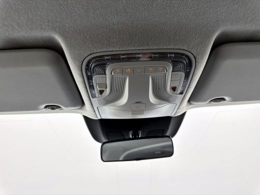 Mercedes-Benz eVito eVito Lang 66 kWh DC 266km WLTP Snelladen Dubbele cabine Led Schuifdeur L+R Navigatie Cruise control ActivLease financial lease