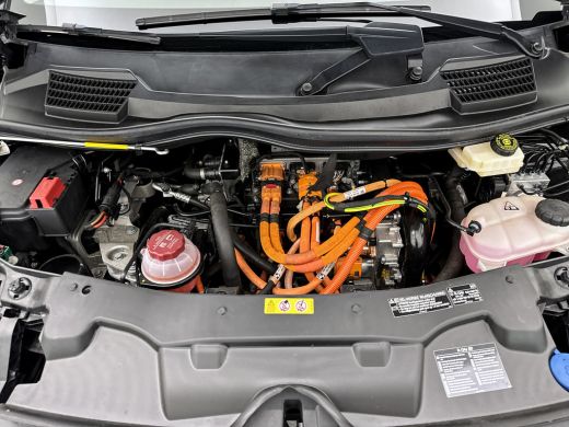 Mercedes-Benz eVito eVito Lang 66 kWh DC 266km WLTP Snelladen Dubbele cabine Led Schuifdeur L+R Navigatie Cruise control ActivLease financial lease