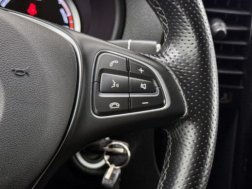 Mercedes-Benz eVito eVito Lang 66 kWh DC 266km WLTP Snelladen Dubbele cabine Led Schuifdeur L+R Navigatie Cruise control ActivLease financial lease