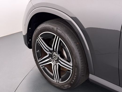 Mercedes-Benz GLC 300e AMG // SoH 93% // Panorama dak // Trekhaak // Burmester // Headup // Memory Stoelen // Distr... ActivLease financial lease