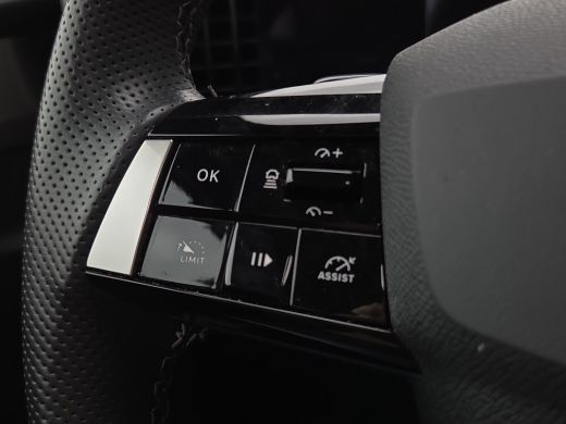 Opel Astra 1.2 Turbo Hybrid GS Panoramadak | Stuur+Stoelverwarming | Camera | Parkeersensoren | Carplay/andr... ActivLease financial lease