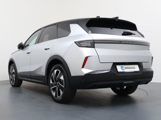 Opel Grandland GS | VAN 50.368,- VOOR 38.900,-! | Draadloze telefoonlader (Inductie) | Elektronische klimaatrege... ActivLease financial lease