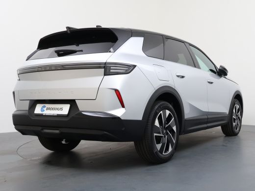 Opel Grandland GS | VAN 50.368,- VOOR 38.900,-! | Draadloze telefoonlader (Inductie) | Elektronische klimaatrege... ActivLease financial lease