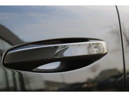 Peugeot 308 1.2 Hybrid 145 e-DCS6 Allure | Automaat | Navigatie | Camera | Stuur + Stoelverwarming | Carplay ... ActivLease financial lease