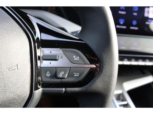 Peugeot 308 1.2 Hybrid 145 e-DCS6 Allure | Automaat | Navigatie | Camera | Stuur + Stoelverwarming | Carplay ... ActivLease financial lease