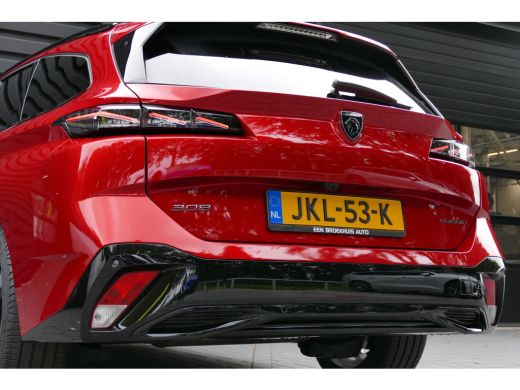 Peugeot 308 SW 1.2 HYBRID 145PK GT AUTOMAAT / CAMERA V+A / KEYLESS / FULL-LED / 18"LMV / ELEKTR. ACHTERKLEP /... ActivLease financial lease