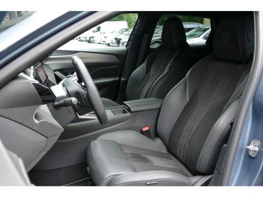 Peugeot 308 SW 1.6 PLUG-IN HYBRID 195PK GT AUTOMAAT / CAMERA V+A / MASSAGESTOEL / KEYLESS / FULL-LED / 18"LMV... ActivLease financial lease