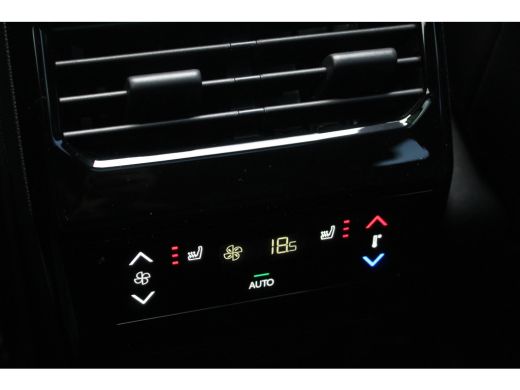 Peugeot 5008 1.6 Plug-in Hybrid 195 GT Exclusive 7p Full Options! | Leder | Pano | Massage | 360 CAM | Stoel v... ActivLease financial lease