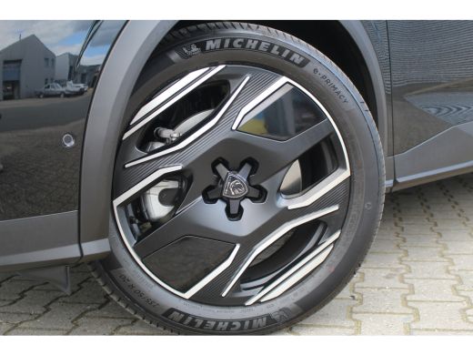 Peugeot 5008 1.6 Plug-in Hybrid 195 GT Exclusive 7p Full Options! | Leder | Pano | Massage | 360 CAM | Stoel v... ActivLease financial lease