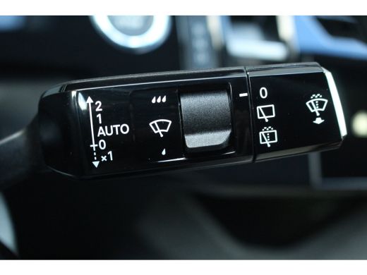 Peugeot 5008 1.6 Plug-in Hybrid 195 GT Exclusive 7p Full Options! | Leder | Pano | Massage | 360 CAM | Stoel v... ActivLease financial lease