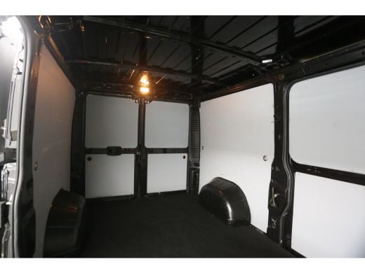 Peugeot Boxer Citro&euml;n Jumper 2.2 BlueHDi 140 L2H1 | Airco | Cruise | 3 Zits | Trekhaak | 2xSchuifdeur | Parkeer... ActivLease financial lease