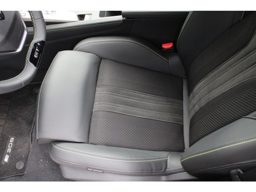Peugeot e-308 GT 54 kWh | Nieuw model | Fase 3 laden | SOH 98% | Massage | Stoelverwarming | Navigatie | Camera... ActivLease financial lease