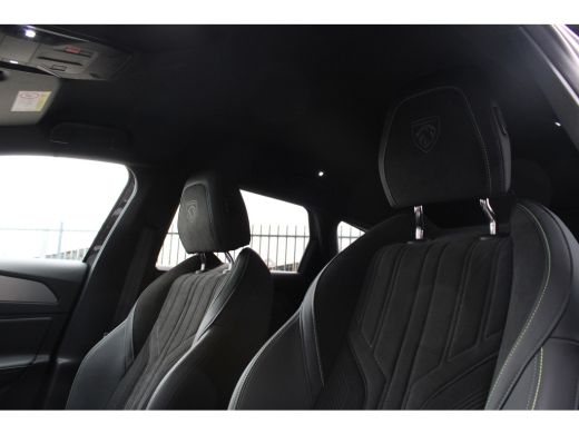 Peugeot e-308 GT 54 kWh | Nieuw model | Fase 3 laden | SOH 98% | Massage | Stoelverwarming | Navigatie | Camera... ActivLease financial lease