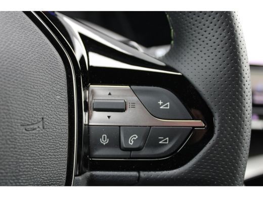 Peugeot e-308 GT 54 kWh | Nieuw model | Fase 3 laden | SOH 98% | Massage | Stoelverwarming | Navigatie | Camera... ActivLease financial lease