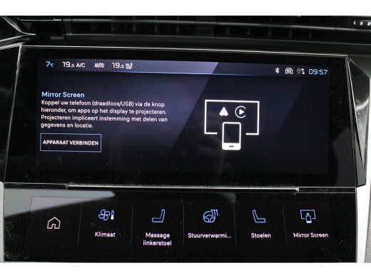 Peugeot e-308 GT 54 kWh | Nieuw model | Fase 3 laden | SOH 98% | Massage | Stoelverwarming | Navigatie | Camera... ActivLease financial lease