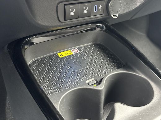 Toyota Aygo 1.0 VVT-i S-CVT Envy **KEYLESS/ STOELVERWARMING/ PARKEERSENSOREN** ActivLease financial lease