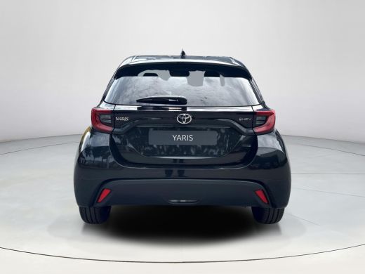 Toyota Yaris 1.5 Hybrid 115 Dynamic **NIEUWE AUTO/ NIEUW MODELJAAR/ DIRECT LEVERBAAR** ActivLease financial lease