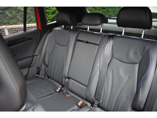 Volkswagen Tiguan 1.5 TSI eHybrid PHEV 272PK R-Line | Schuif-kanteldak | Elektrische achterklep | Harman Kardon | 3... ActivLease financial lease