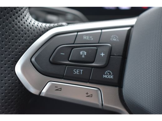 Volkswagen Tiguan 1.5 TSI eHybrid PHEV 272PK R-Line | Schuif-kanteldak | Elektrische achterklep | Harman Kardon | 3... ActivLease financial lease