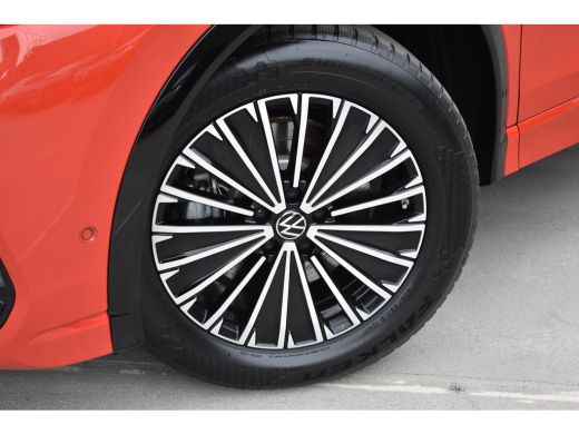 Volkswagen Tiguan 1.5 TSI eHybrid PHEV 272PK R-Line | Schuif-kanteldak | Elektrische achterklep | Harman Kardon | 3... ActivLease financial lease
