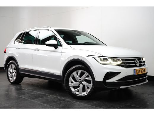 Volkswagen Tiguan Elegance eHybrid | ACC | Achteruitrijcamera | Elektrische achterklep | Stoelverwarming | Elektris... ActivLease financial lease