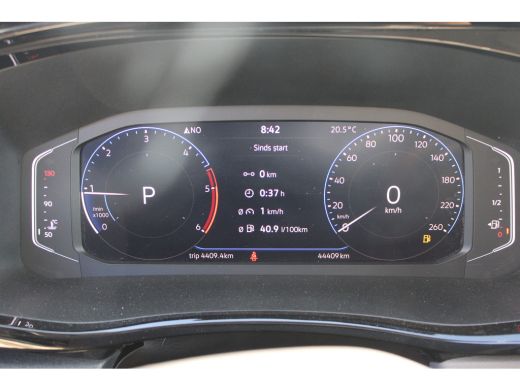 Volkswagen Transporter L2 Highline 2.0TDI 150PK DSG Automaat Airco | Camera | LM Velgen | Navi | Cruise control | Full L... ActivLease financial lease
