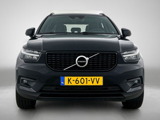 Volvo  XC40 1.5 T2 130PK R-Design / Trekhaak / 1/2 Leder / Airco-ecc./ Navigatie / Stoelverwarming / Pdc. / A... ActivLease financial lease