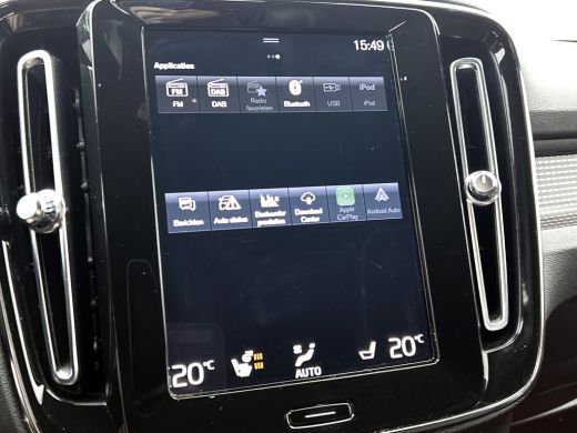 Volvo  XC40 1.5 T2 130PK R-Design / Trekhaak / 1/2 Leder / Airco-ecc./ Navigatie / Stoelverwarming / Pdc. / A... ActivLease financial lease