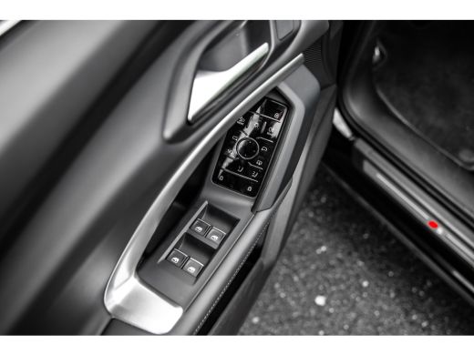 Audi Q5 2.0 TFSI e-hybrid quattro S edition Competition | Trekhaak | Achteruitrijcamera | Stoelverwarming... ActivLease financial lease