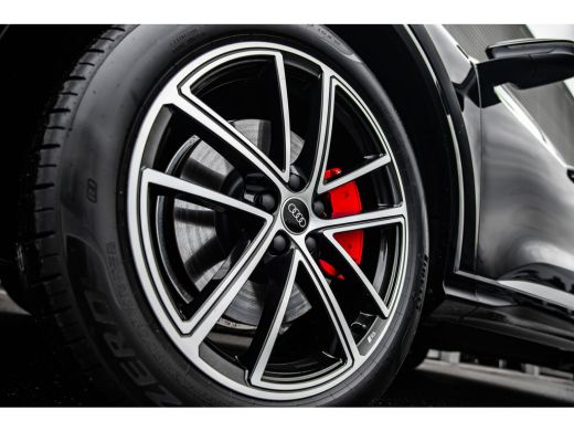 Audi Q5 2.0 TFSI e-hybrid quattro S edition Competition | Trekhaak | Achteruitrijcamera | Stoelverwarming... ActivLease financial lease