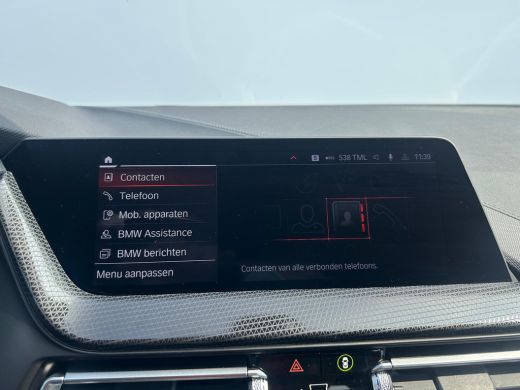 BMW 1 Serie 118i Business Edition NL-AUTO | NAVI | STUUR EN STOEL VERWARMING ActivLease financial lease