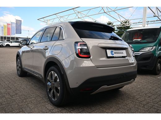 Fiat 600e La Prima 8 jaar fabrieksgarantie | Voorraad actie | Compleet model! ActivLease financial lease