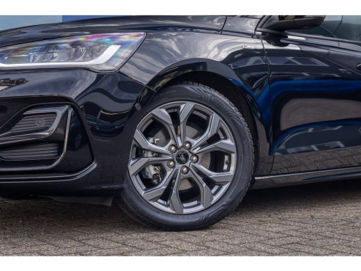 Ford Focus 1.0 EcoBoost Hybrid ST Line | 155pk | Trekhaak | Adaptive Cruise | Apple Carplay/Android Auto | B... ActivLease financial lease