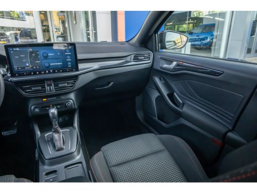 Ford Focus 1.0 EcoBoost Hybrid ST Line | 155pk | Trekhaak | Adaptive Cruise | Apple Carplay/Android Auto | B... ActivLease financial lease