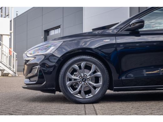 Ford Focus 1.0 EcoBoost Hybrid ST Line | 155pk | Trekhaak | Adaptive Cruise | Apple Carplay/Android Auto | B... ActivLease financial lease