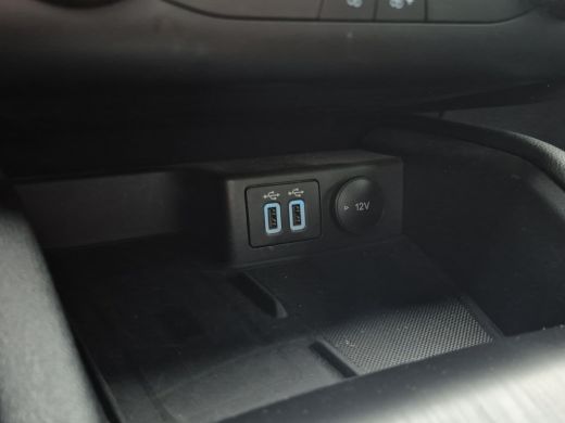 Ford Kuga 2.5 PHEV ST-Line Camera | Elektrische achterklep | Keyless | Parkeersensoren | Full map navigatie... ActivLease financial lease
