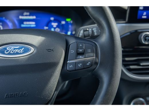 Ford Kuga 2.5 PHEV Titanium | Trekhaak | Keyless entry/Start | Achteruitrijcamera | Stoel/Stuurwiel Verwarm... ActivLease financial lease