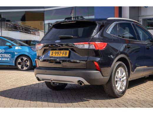 Ford Kuga 2.5 PHEV Titanium | Trekhaak | Keyless entry/Start | Achteruitrijcamera | Stoel/Stuurwiel Verwarm... ActivLease financial lease