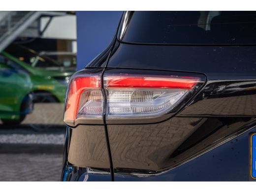Ford Kuga 2.5 PHEV Titanium | Trekhaak | Keyless entry/Start | Achteruitrijcamera | Stoel/Stuurwiel Verwarm... ActivLease financial lease