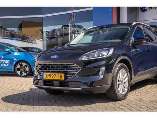 Ford Kuga 2.5 PHEV Titanium | Trekhaak | Keyless entry/Start | Achteruitrijcamera | Stoel/Stuurwiel Verwarm... ActivLease financial lease