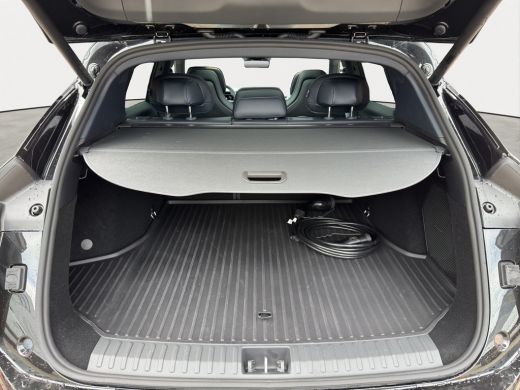 Lynk & Co 08 1.5 More | 11 kW lader | Achterbank verwarmd | Apple Carplay/Android Auto|telefoonintegratie premium ActivLease financial lease