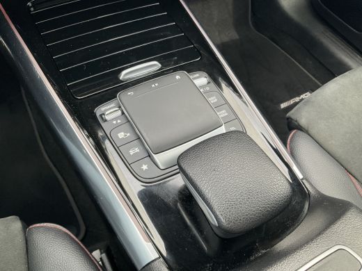Mercedes-Benz GLA 200 D Solution AMG Memory Pano.dak Stoelverw. Business Orig.NL Dealer-Onderhouden! ActivLease financial lease