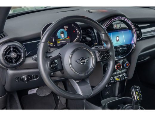 Mini Electric Business Edition 33 kWh | Apple Carplay/Android Auto | Keyless start | Stof/kunstlederen bekledin... ActivLease financial lease