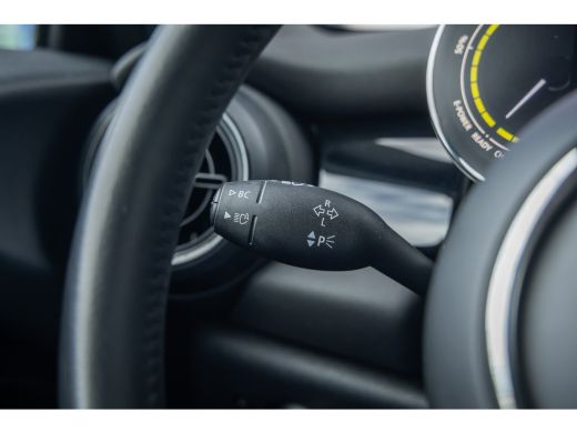 Mini Electric Business Edition 33 kWh | Apple Carplay/Android Auto | Keyless start | Stof/kunstlederen bekledin... ActivLease financial lease
