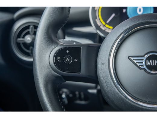 Mini Electric Business Edition 33 kWh | Apple Carplay/Android Auto | Keyless start | Stof/kunstlederen bekledin... ActivLease financial lease