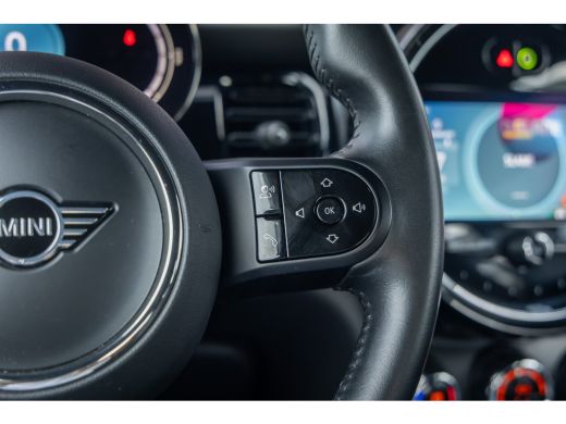 Mini Electric Business Edition 33 kWh | Apple Carplay/Android Auto | Keyless start | Stof/kunstlederen bekledin... ActivLease financial lease