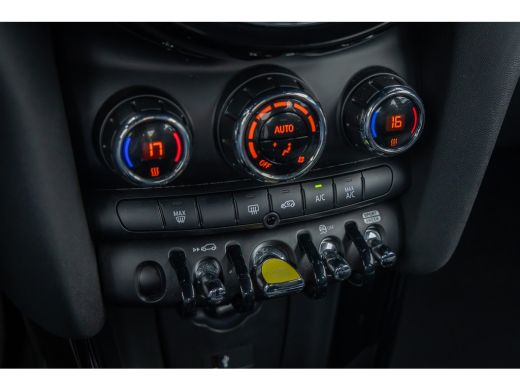 Mini Electric Business Edition 33 kWh | Apple Carplay/Android Auto | Keyless start | Stof/kunstlederen bekledin... ActivLease financial lease