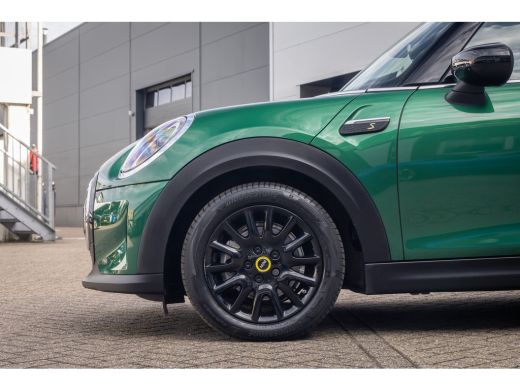 Mini Electric Business Edition 33 kWh | Apple Carplay/Android Auto | Keyless start | Stof/kunstlederen bekledin... ActivLease financial lease
